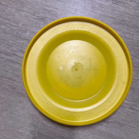 Vintage 1976 70s Alpha Phi Humphrey Flyer Frisbee Disc Golf Yellow 9" Fraternity - Picture 4 of 5